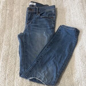 LOFT Women's Classic Blue Skinny Jeans